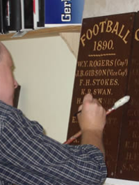 Traditional Sign Maker Surrey